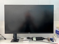 LG UltraFine 電腦螢幕 31.5 吋 超高清 4K Ergo IPS 顯示器，兼容 USB Type-C (LG UltraFine Display Ergo 32UN880)