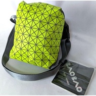 Issey miyake BAOBAO beetle Functional Bag Multifunctional Mobile Phone