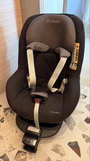 Maxi-Cosi 2way Pearl 汽車座椅連底座
