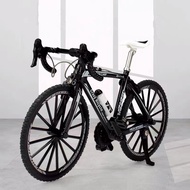 Miniatur Diecast Sepeda Gunung / Mainan Sepeda Mini / Mini Finger Sepeda Skala 1:10 Diecast Sepeda B