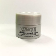Clinique smart night custom-repair moisturizer 7ml