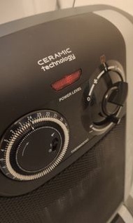 德龍 Delonghi HBE3551TCB 2200W 浴室暖風機