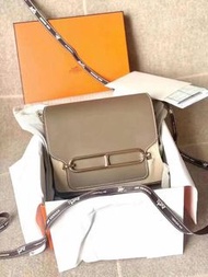 香港現貨💕Hermes Mini Roulis 大象灰