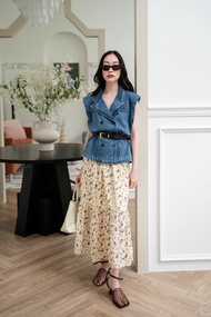 พร้อมส่ง Set เสื้อกั๊กยีนส์ + เดรสสายเดี่ยวลายดอกมินิชายระบาย + เข็มขัด งานป้ายvshopbrand