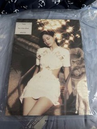 周子瑜 Tzuyu TWICE 專輯+海報 aboutTzu (Fly ver.)