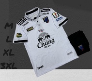 ชุดทีมชาติไทย  ชุดกีฬาราคาถูกเหนือผ้า polyester เป็นชุด ( เสื้อพร้อมกางเกง )