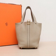 HERMES Picotin18菜籃子S2風衣灰TC皮Z刻金扣肩背包