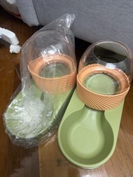 寵物餵食器