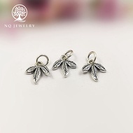 Charm bạc hình lá phong treo - NQ Jewelry