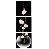 3 Panel Wall Decor / Hiasan Dinding Gambar Bunga Ukuran 30x30cm Hitam/Putih
