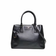 PRADA Double手提单肩包中号黑色牛皮金扣肩背包