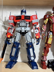 Lego 10302 optimus prime alt build moc