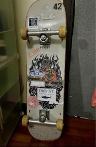 [二手] 自砌8” HKIT 滑板 配 Bronson RAW 啤呤 Bearings + spitfire 52mm Formula Four wheel 轆