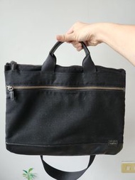 〔雙11限時折$1111〕Porter tokyo japan真皮電腦包。2way可肩背可手提。公事包。文青。真皮。隨性黑色肩背包手拿包。日本製造。