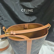 Celine 老花 水桶包 Small Bucket Cuir Triomphe Canvas Bag