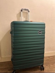 American Tourister 綠色行李箱