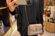 2手 Tory Burch Kira大象🐘灰斜揹袋