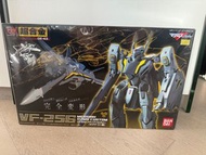 Bandai DX 超合金 GE 43 VF- 25S