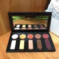 Kat von d 眼影盤 metal matte palette