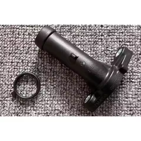 Engine Block Water Pipe Cylinder Head Connector for Audi Q7 Volkswagen CC Magotan R36 Phaeton Touare