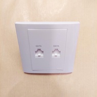 Hager WXET2RJ5 data outlet RJ45 2 module cat 5e