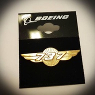 Pin 737 / PIN Boeing / Brooch Boeing Garuda Lion Batik ORIGINAL