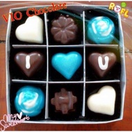 Vio.chocolate praline chocolate contains 9 compartments 3x3 / custom chocolate, valentine chocolate