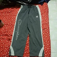 champion baggy track pant size 26 38x38 inch.kaki 8.5 inch