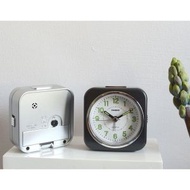卡西歐 CASIO alarm clock TQ143 TQ143S TQ-143 TQ-143S TQ-143S-1 鐘 時鐘 鬧鐘 指針鐘 指針鬧鐘 行針鐘 行針鬧鐘 座枱鐘 枱鐘 平行進口貨品