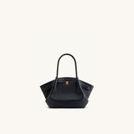 JW PEI | กระเป๋าสะพาย Hana ขนาดใหญ่