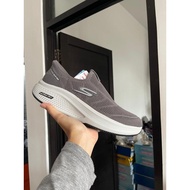 LIMITED EDITION SKECHERS GO RUN ELEVATE 2.0 GREY ORIGINAL MEN'S/ 220857CHAR CHAR CHAR