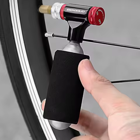 CO2 Bicycle Tire Inflator CO2 Bicycle Pump Aluminum Alloy CO2 Pumps Inflator Head Mini Bike CO2 Inje
