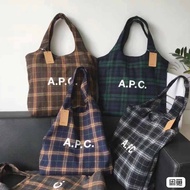 apc logo print wollen checked tote shoulder bag