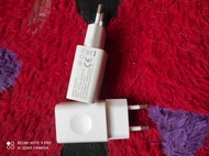 Batok adafter charger xiaomi 1A bekas cabutan redmi 6a dll bawaan hp original