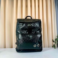 Gucci/古馳雙肩包 黑色PVC水晶皮雙肩包 經典GG老花紋路，紅綠織帶配色，三防面料防水耐用，大容量旅行包，金屬扣件完好，空間十足，男女同款