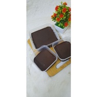 (FRESHLY BAKED) KEK BATIK COKLAT GANACHE