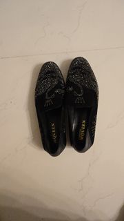 Alexander McQueen 水鑽黑色便鞋