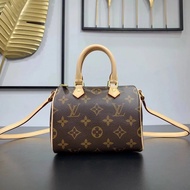 Louis Vuitton Classic eedyNano Pillow mini mini Pillow Portable One-Shoulder Cross-Body M61252 All S