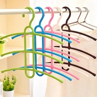 1Pcs Multifunctional Clothes Hanger Plastic Fishbone 3 Layer Wardrobe Clothes  Anti-Skid Plastic Clothes Rack Space Saver