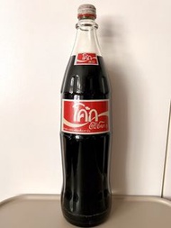 Coca-Cola 80時代泰文版1公升玻璃樽（有水）