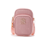 MLB กระเป๋าสะพายข้าง กระเป๋าผู้หญิงรุ่นใหม่ MLB Diamond Monogram PU Emboss Phone Pouch New York Yank