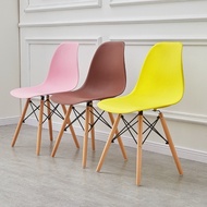 Malaysia Ready Creative Curvy Eames Chair MALAYSIA KERUSI with PP Material & Solid Wood Leg Modern S