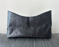 Lv carryall cargo PM 磁吸內膽包