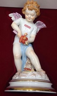 Supreme Meissen hand painted Cupid  box Rimowa nike