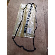 TOYOTA HILUX GUN125 -ORIGINAL VALVE COVER GASKET + PLUG SEAL [ 1SET ] - 11213-0E010 + 11214-0E010