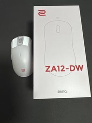 BenQ Zowie ZA12-DW 無線電競滑鼠