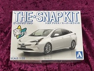 全新 Aoshima 1/32 Toyota Prius Super White II 模型車