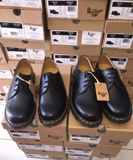 dr martens 1461 black original