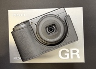 Ricoh GR IV, GR 4