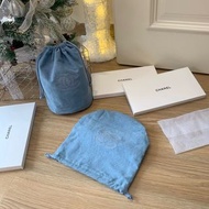 CHANEL牛仔彩妝系列贈品抽繩水桶收納包